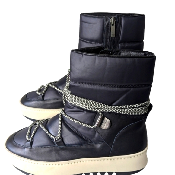 Aquatalia Women's Amalia Weatherproof Boot . - Picture 2 of 10